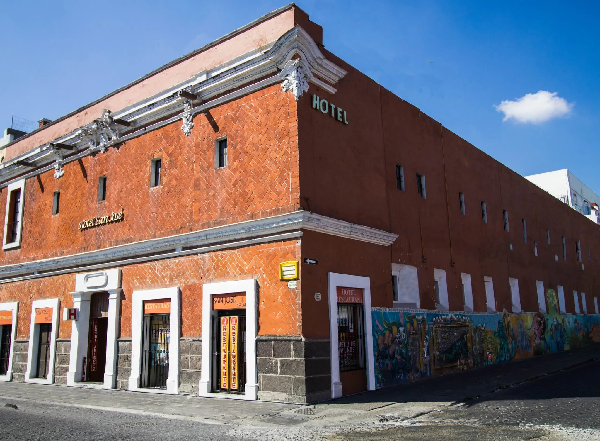 Hotel San José